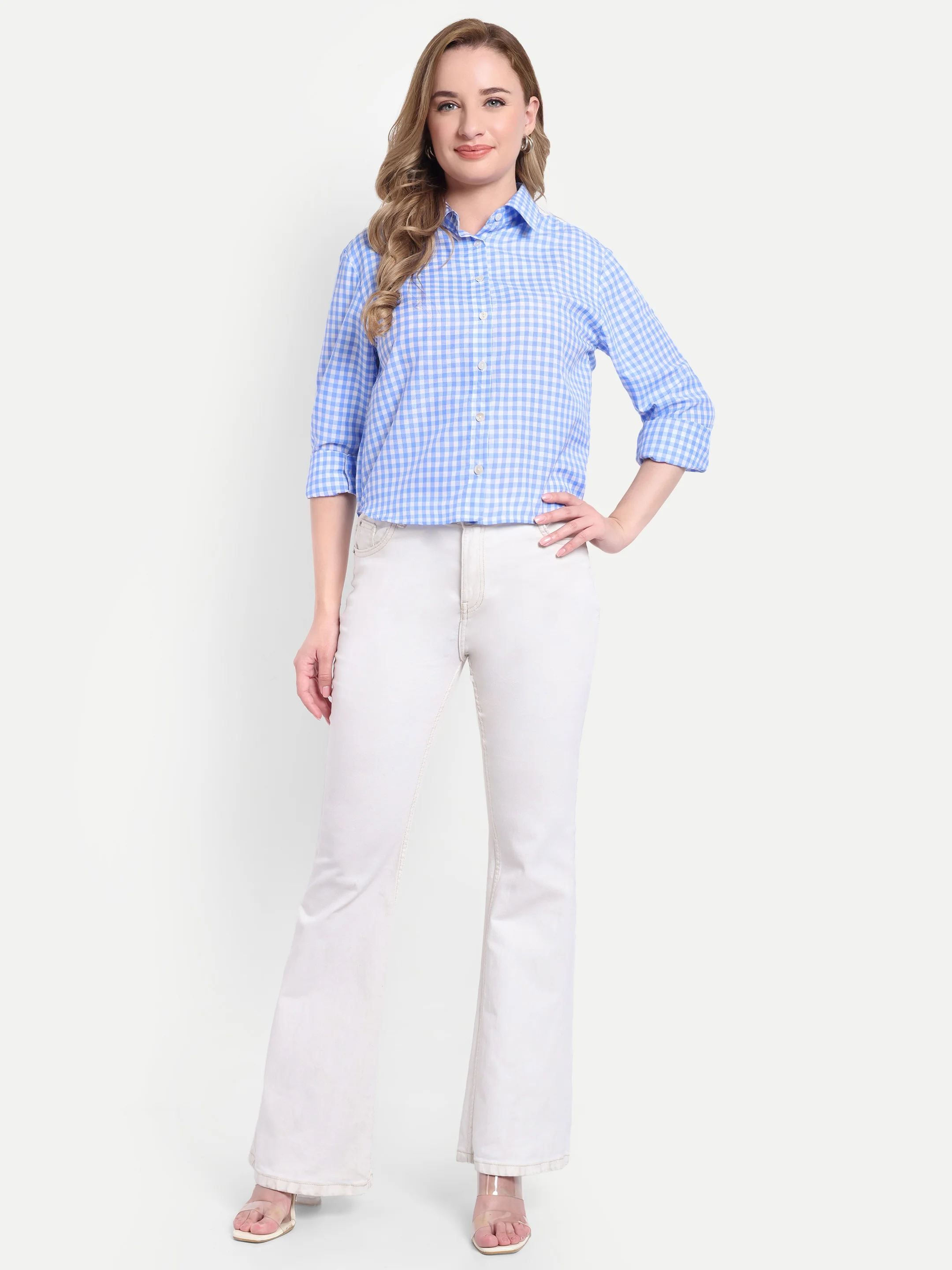 ecomm female shoot
